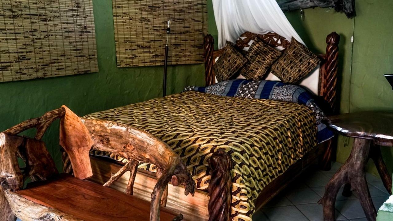 Great Huts Villa Boston Bay Bagian luar foto
