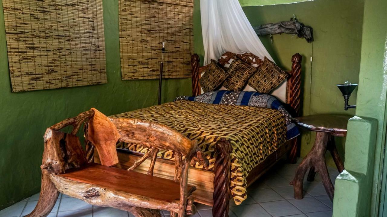 Great Huts Villa Boston Bay Bagian luar foto